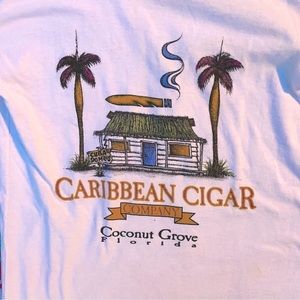 Vintage “Caribbean Cigar Company” Coconut Grove Florida Small Graphic Tee 🌴🛖🌴